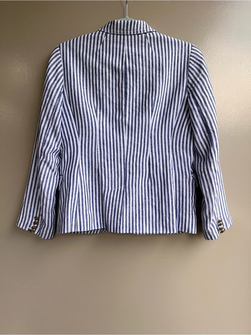 J. Crew brand crew